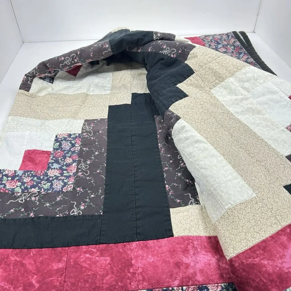 Log Cabin Pattern Quilt Twin 46 x 68 Diagonal Cottagecore Bloomcore Farmhouse